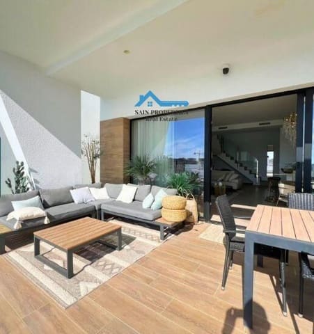 3 bedroom Villa for sale in Finestrat with pool garage - € 615,000 (Ref: 9141555)