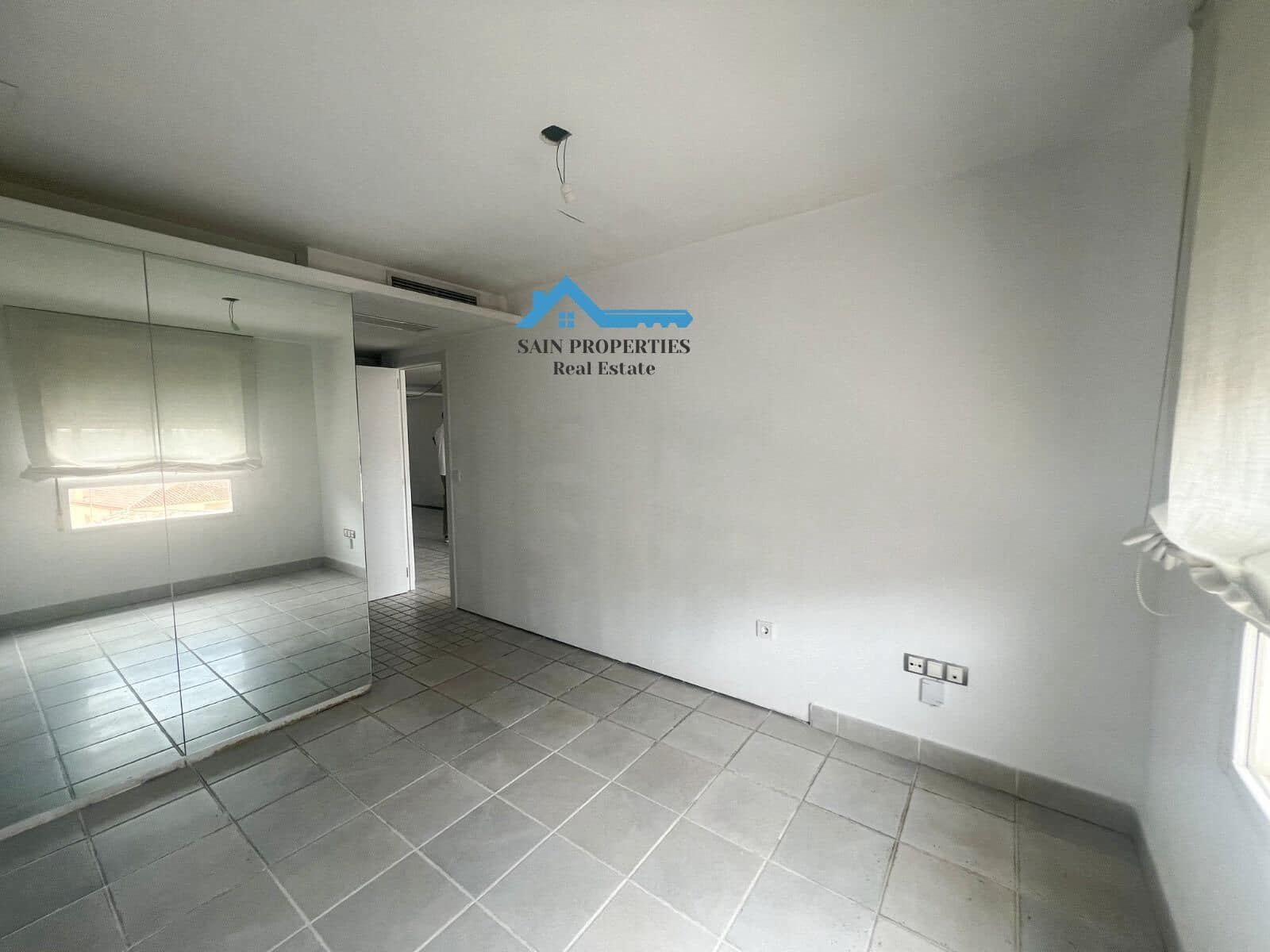 4 bedroom Apartment for sale in Alfaz del Pi / L'Alfas del Pi with garage - € 285,000 (Ref: 9147049)