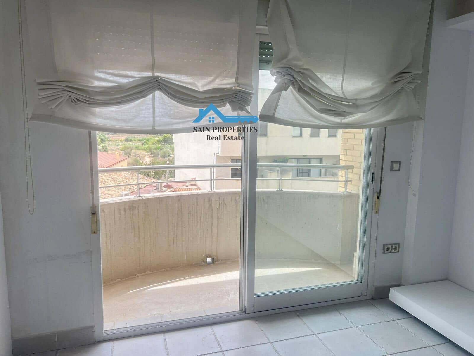 4 bedroom Apartment for sale in Alfaz del Pi / L'Alfas del Pi with garage - € 285,000 (Ref: 9147049)