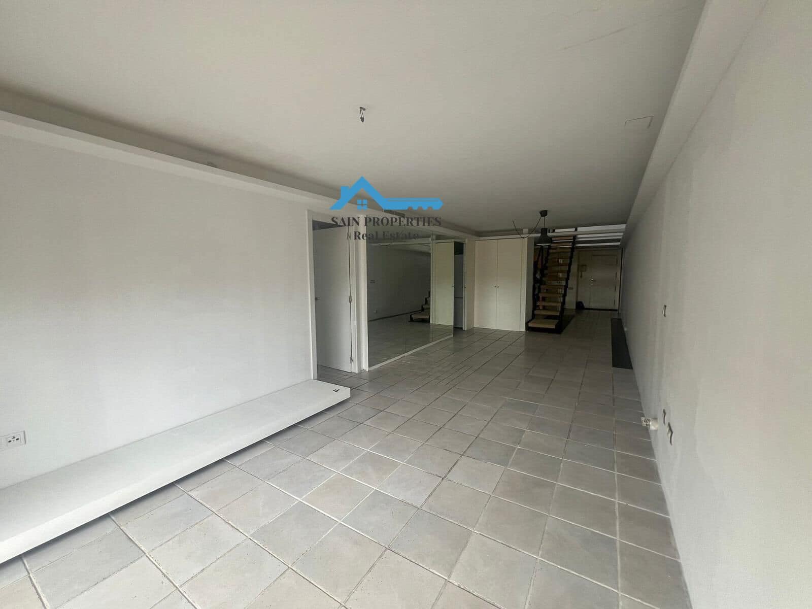 4 bedroom Apartment for sale in Alfaz del Pi / L'Alfas del Pi with garage - € 285,000 (Ref: 9147049)