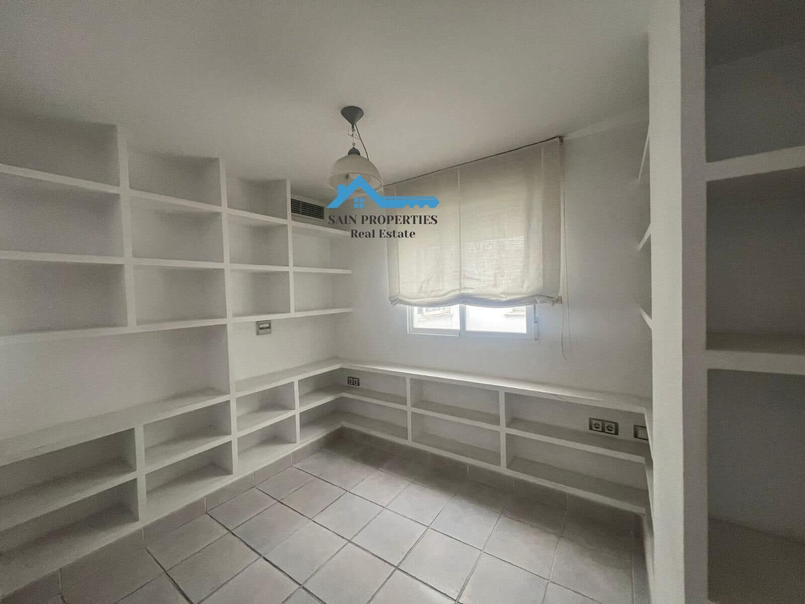 4 bedroom Apartment for sale in Alfaz del Pi / L'Alfas del Pi with garage - € 285,000 (Ref: 9147049)