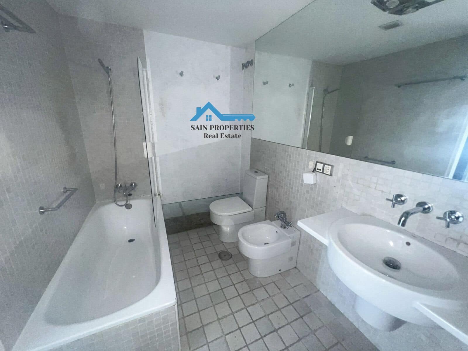 4 bedroom Apartment for sale in Alfaz del Pi / L'Alfas del Pi with garage - € 285,000 (Ref: 9147049)