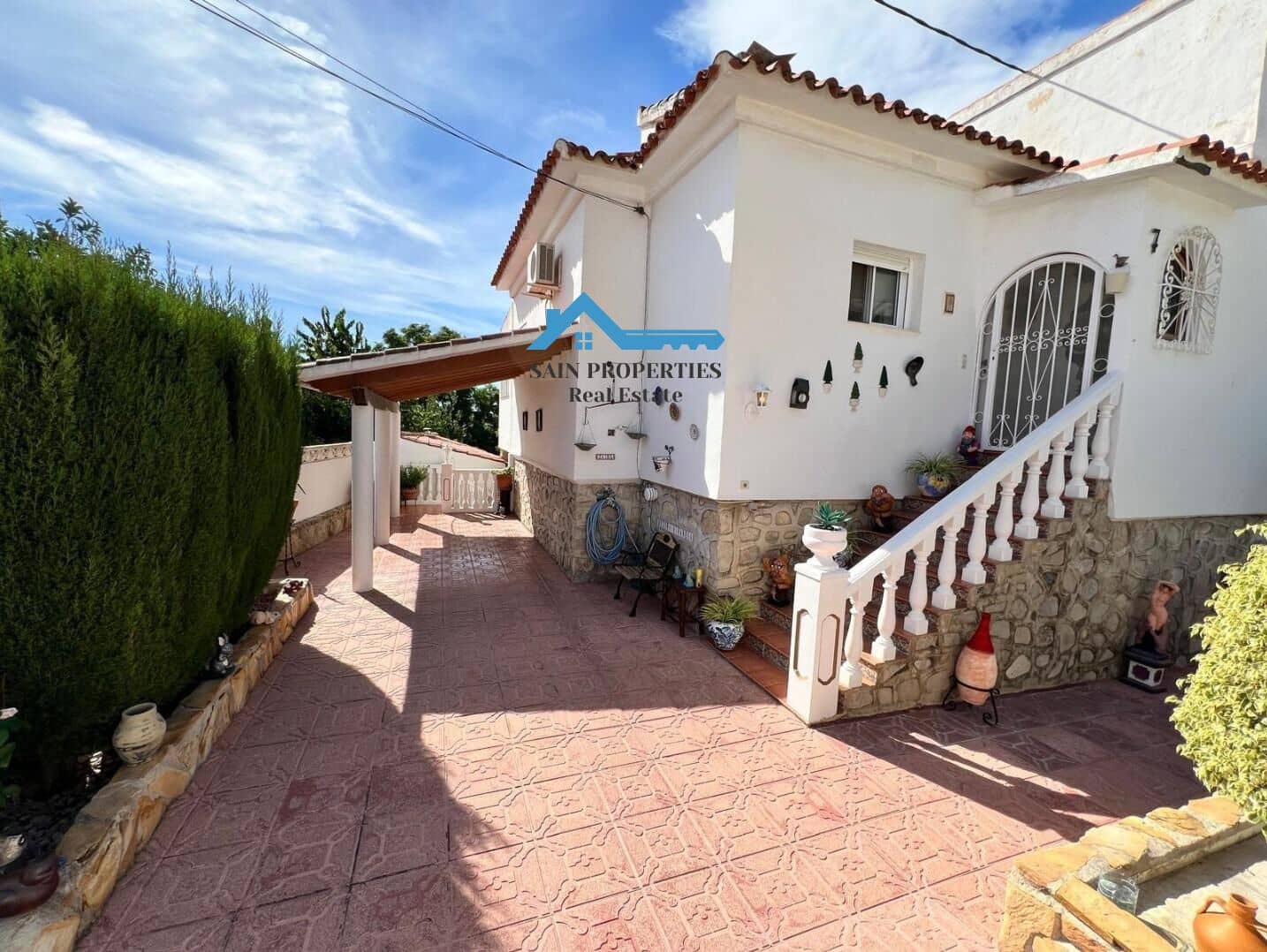 4 quarto Moradia para venda em Barranco Hondo com piscina - 425 000 € (Ref: 9149189)