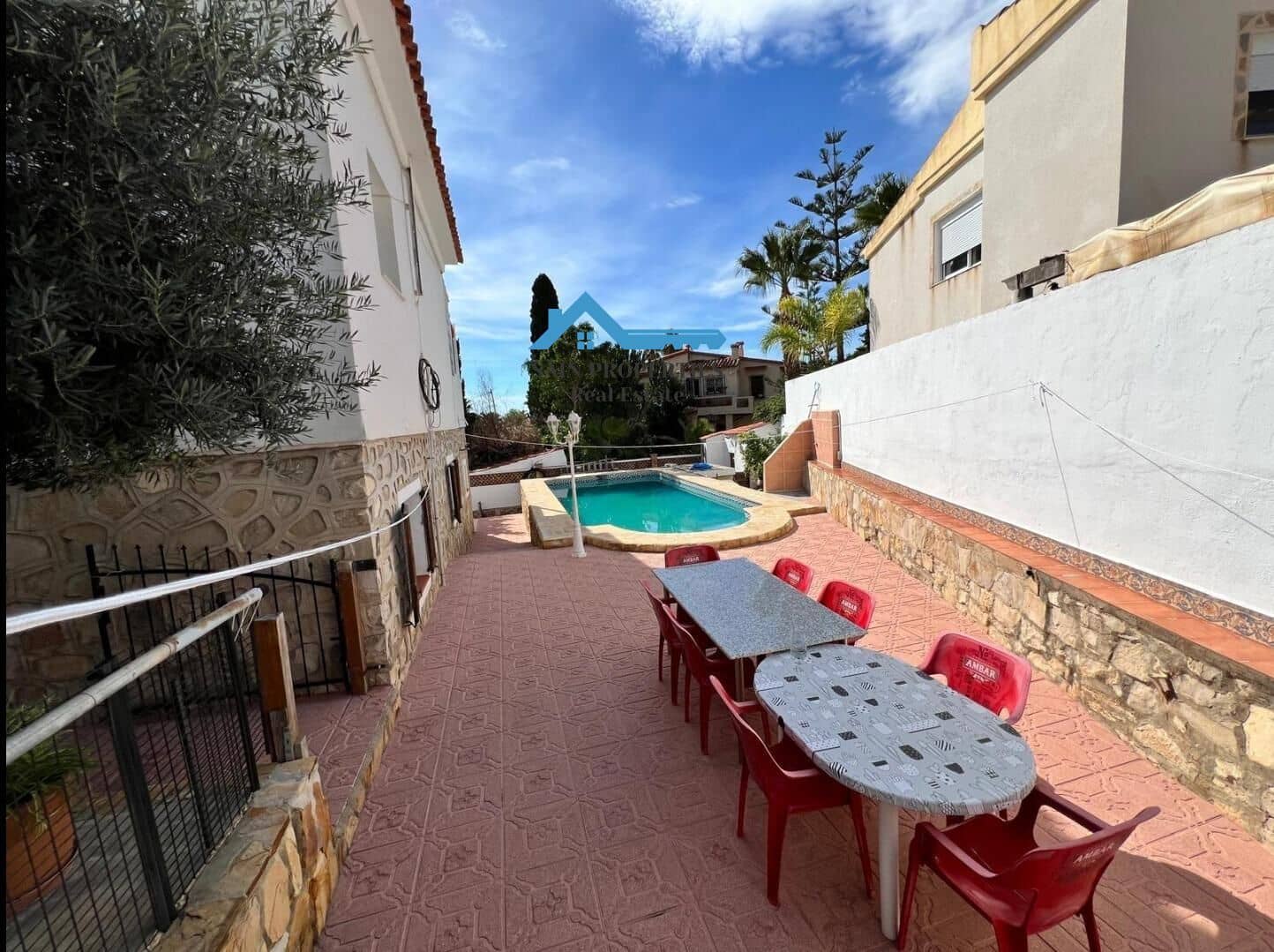 4 quarto Moradia para venda em Barranco Hondo com piscina - 425 000 € (Ref: 9149189)