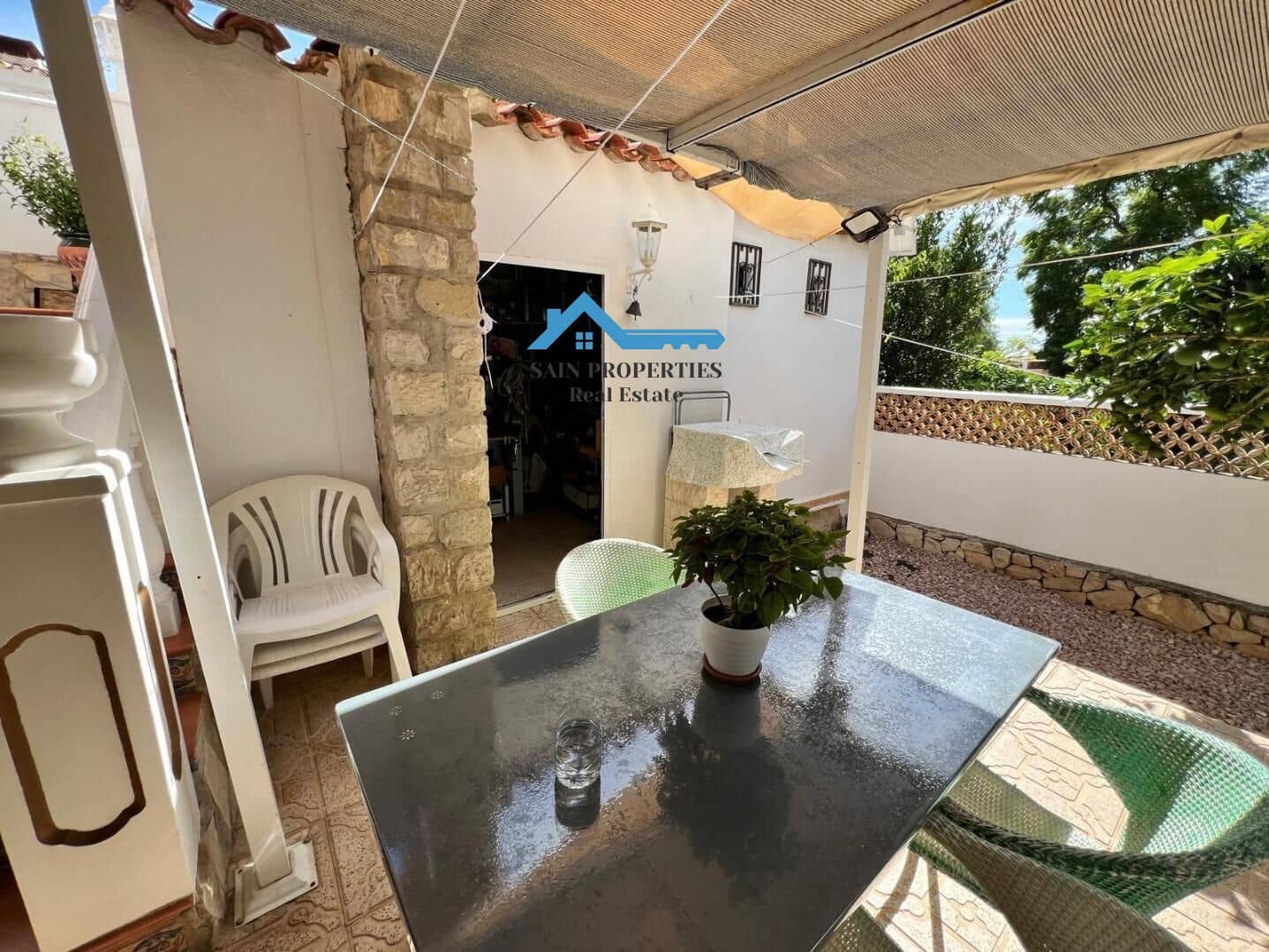 4 quarto Moradia para venda em Barranco Hondo com piscina - 425 000 € (Ref: 9149189)