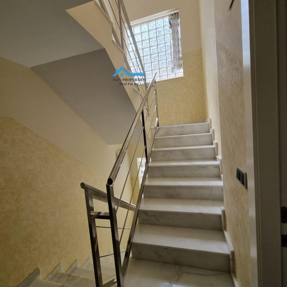 4 sypialnia Willa na sprzedaż w Finestrat z basenem garażem - 1 915 000 € (Ref: 9159409)