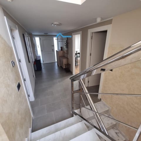 4 sypialnia Willa na sprzedaż w Finestrat z basenem garażem - 1 915 000 € (Ref: 9159409)