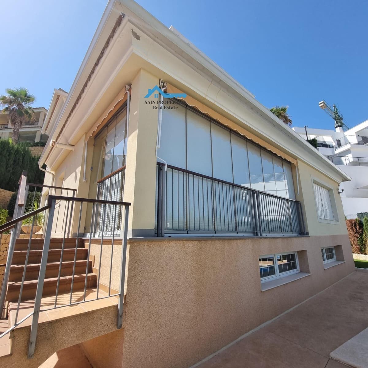 4 sypialnia Willa na sprzedaż w Finestrat z basenem garażem - 1 915 000 € (Ref: 9159409)