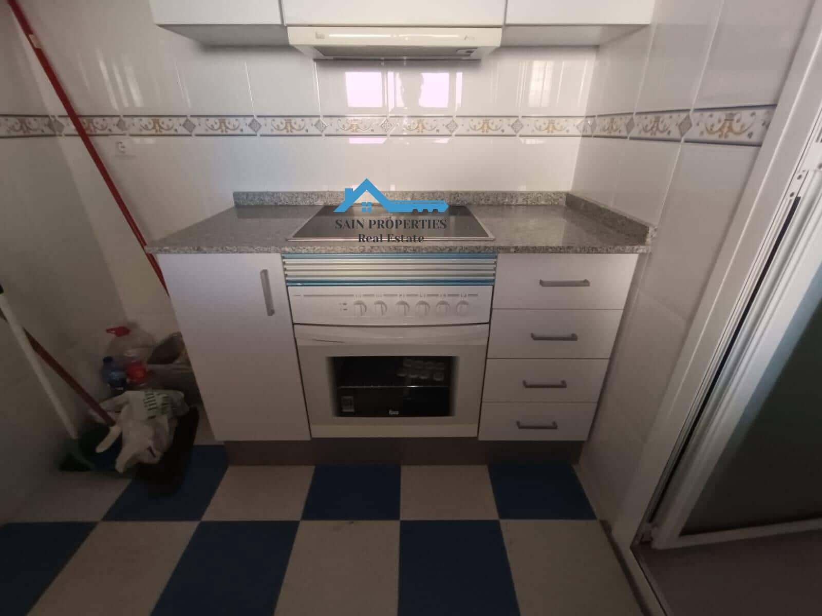 Piso de 1 habitación en La Villajoyosa / Vila Joiosa en venta con piscina - 186.000 € (Ref: 9159410)