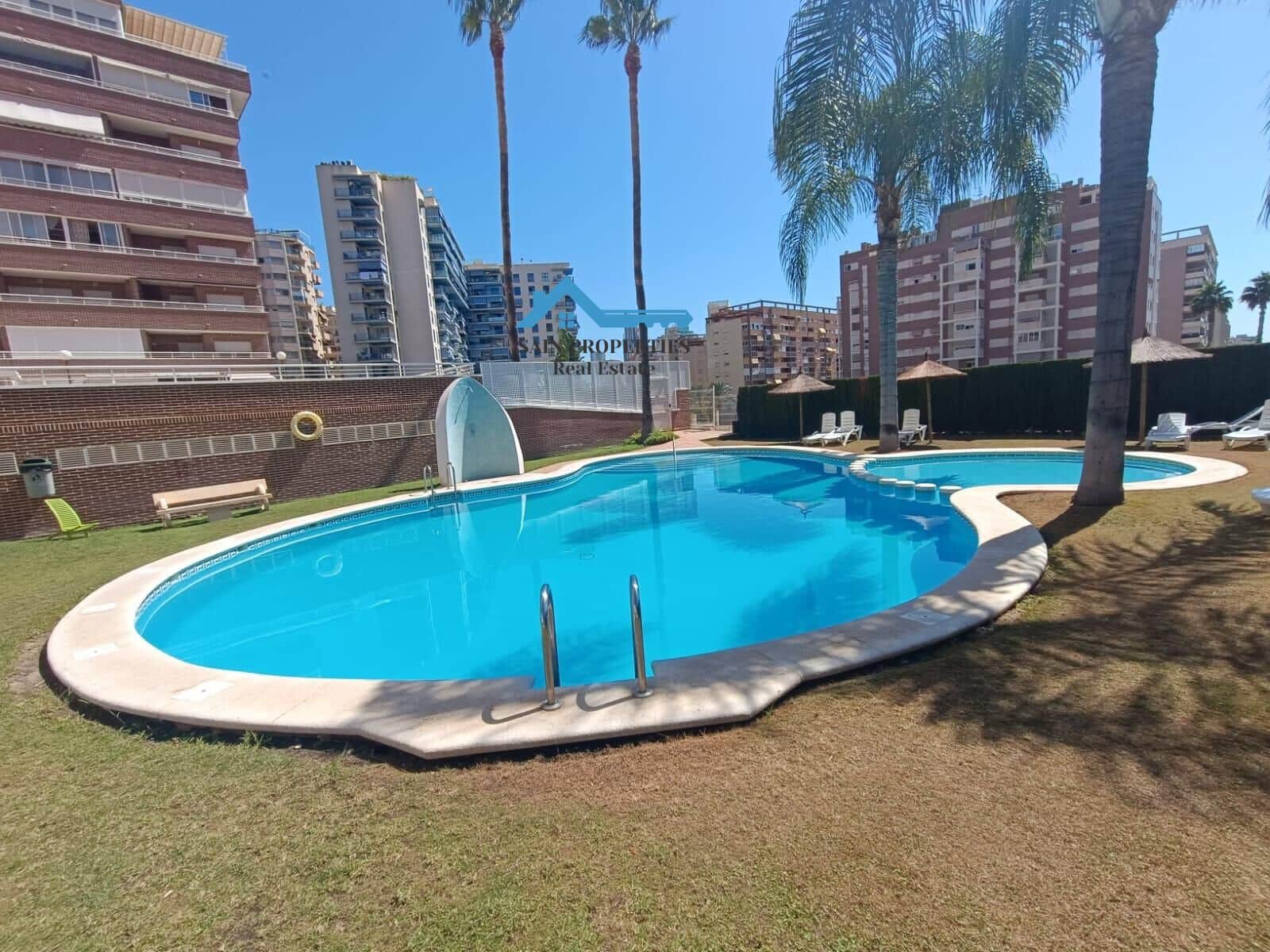 Piso de 1 habitación en La Villajoyosa / Vila Joiosa en venta con piscina - 186.000 € (Ref: 9159410)