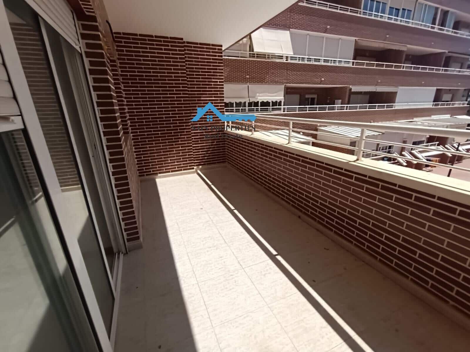 Piso de 1 habitación en La Villajoyosa / Vila Joiosa en venta con piscina - 186.000 € (Ref: 9159410)