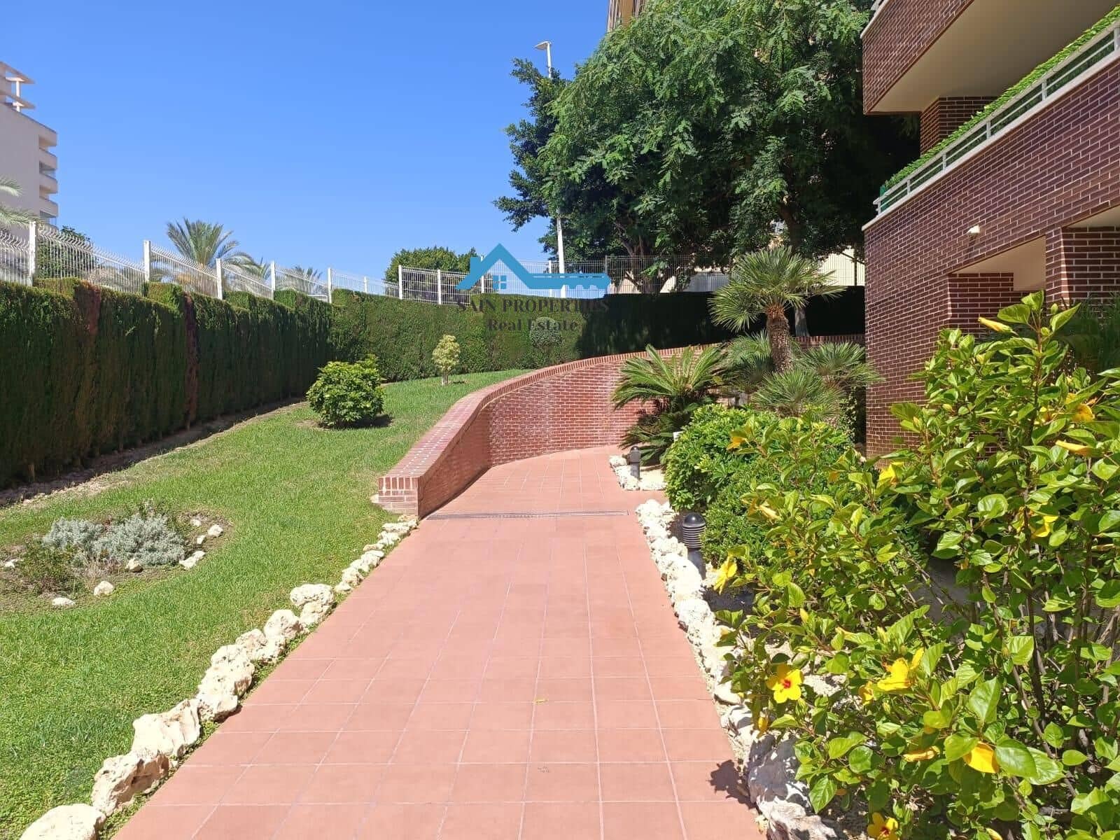 Piso de 1 habitación en La Villajoyosa / Vila Joiosa en venta con piscina - 186.000 € (Ref: 9159410)