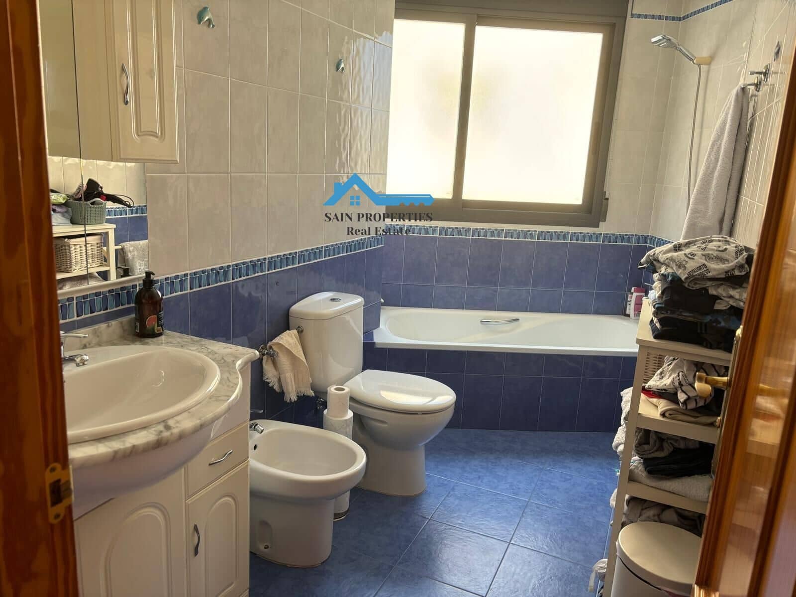 4 soveværelse Rækkehus til salg i Callosa d'En Sarria med garage - € 260.000 (Ref: 9159413)