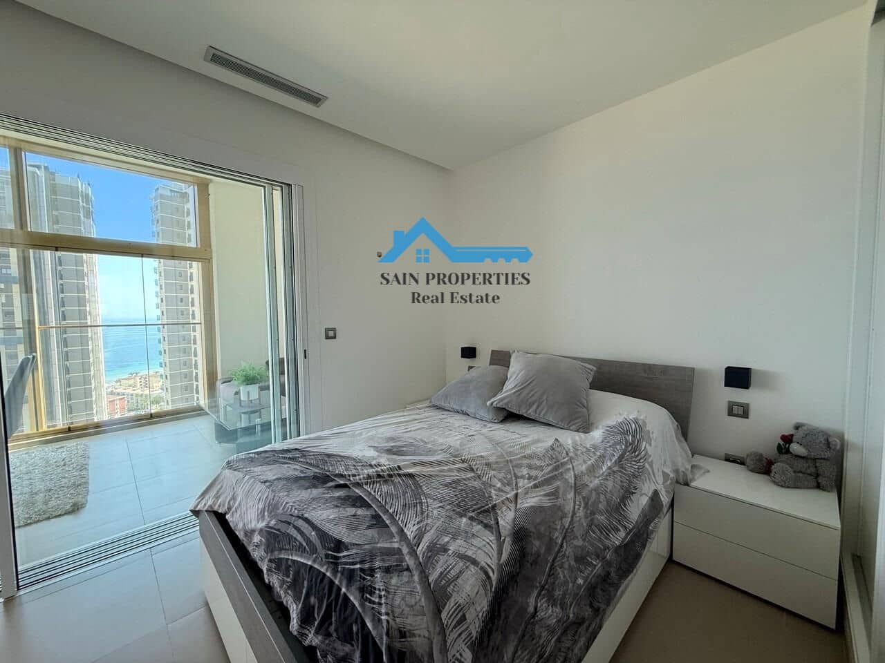 2 quarto Apartamento para venda em Benidorm com piscina garagem - 499 000 € (Ref: 9159416)