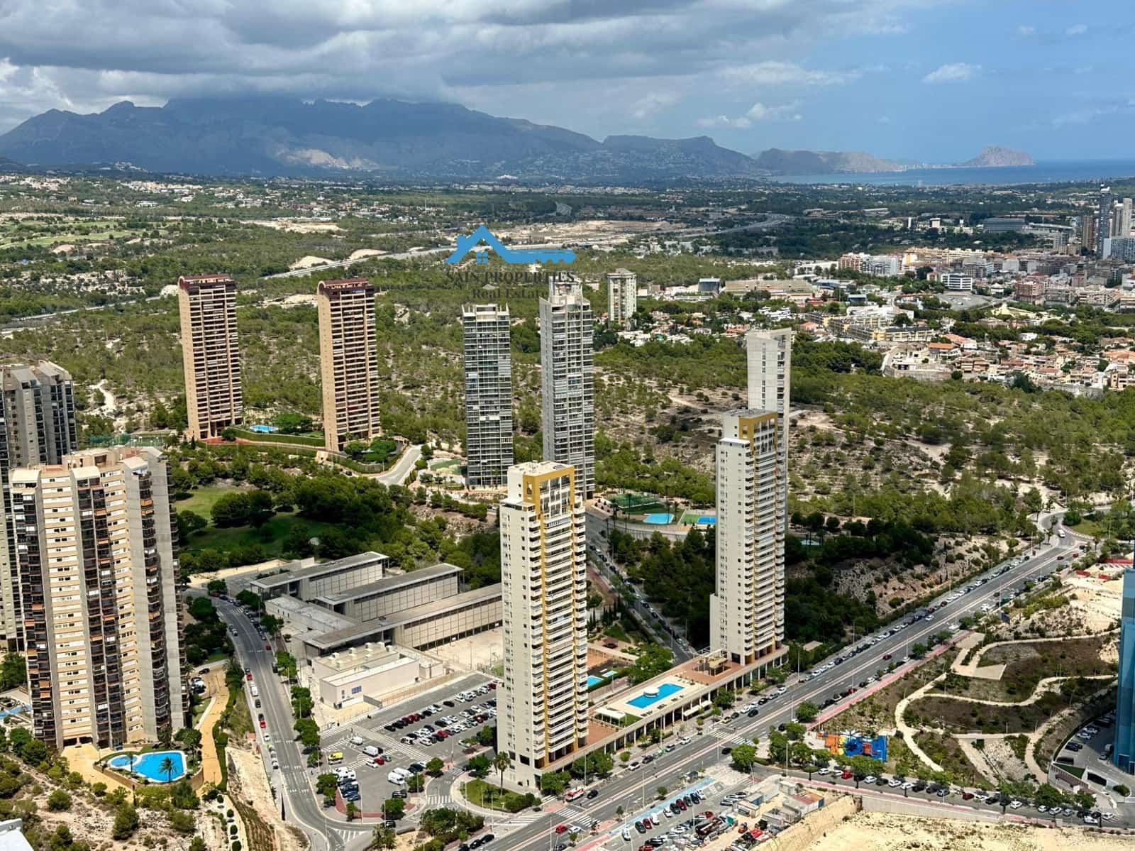 2 quarto Apartamento para venda em Benidorm com piscina garagem - 499 000 € (Ref: 9159416)