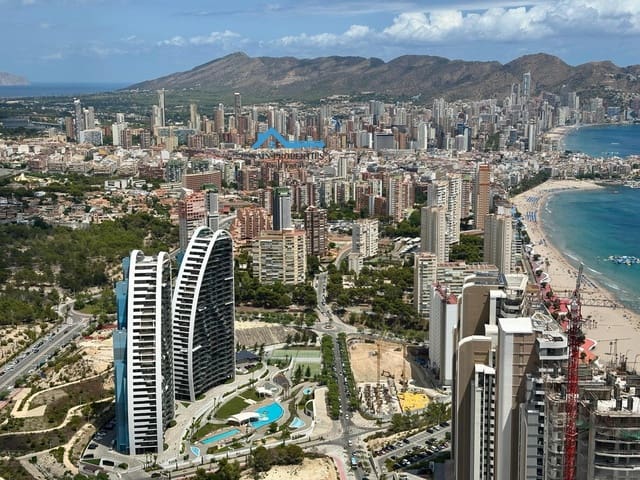 2 quarto Apartamento para venda em Playa Poniente, Benidorm com piscina garagem - 499 000 € (Ref: 9159416)