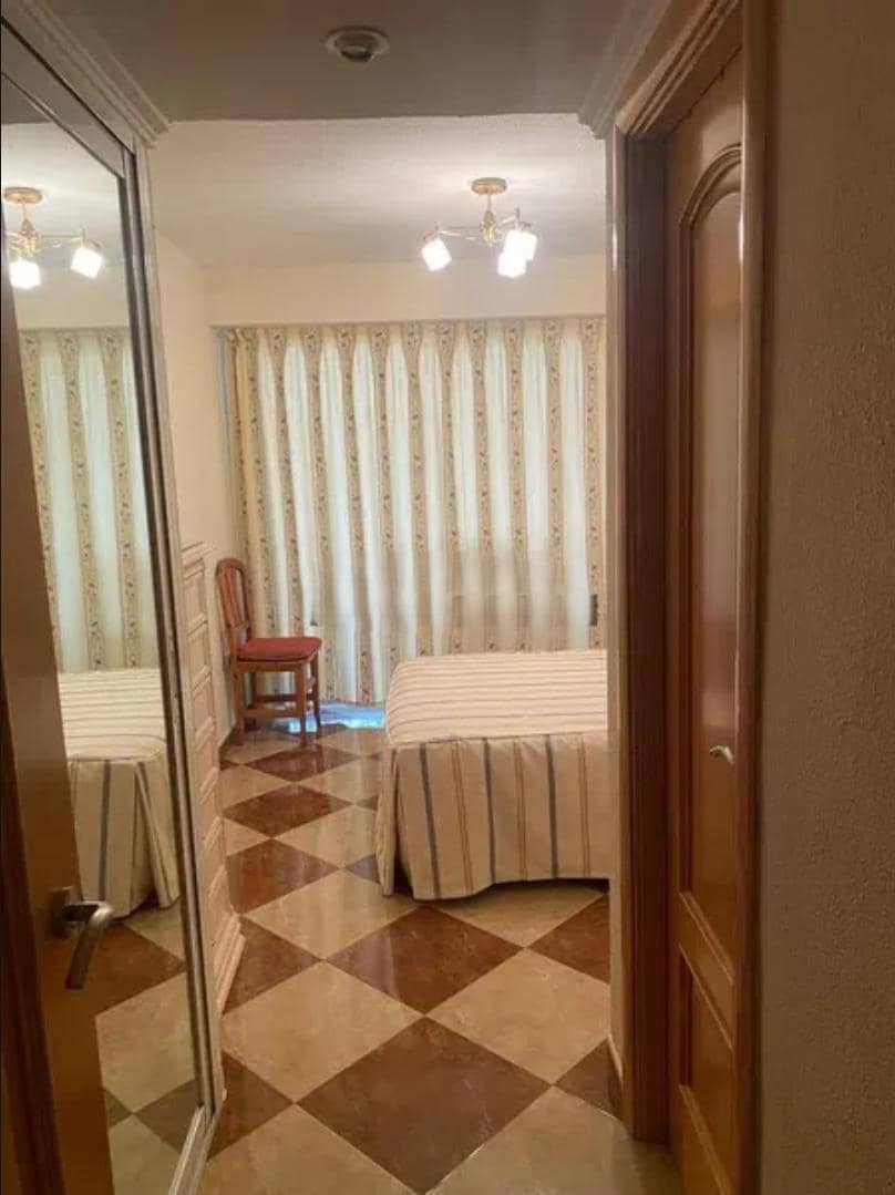 3 chambre Appartement à vendre à Benidorm avec piscine garage - 366 900 € (Ref: 9165721)