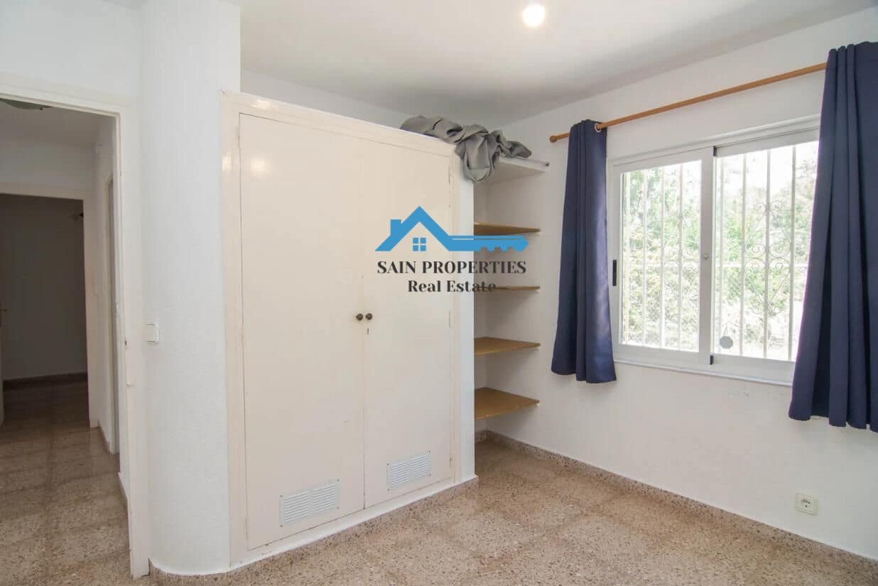 Chalet de 3 habitaciones en Alfaz del Pi / L'Alfàs del Pi en venta con piscina - 378.000 € (Ref: 9173415)