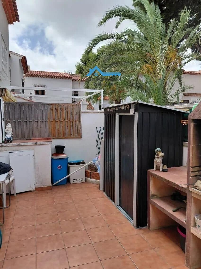 3 sovrum Radhus till salu i La Nucia med pool - 325 000 € (Ref: 9186845)