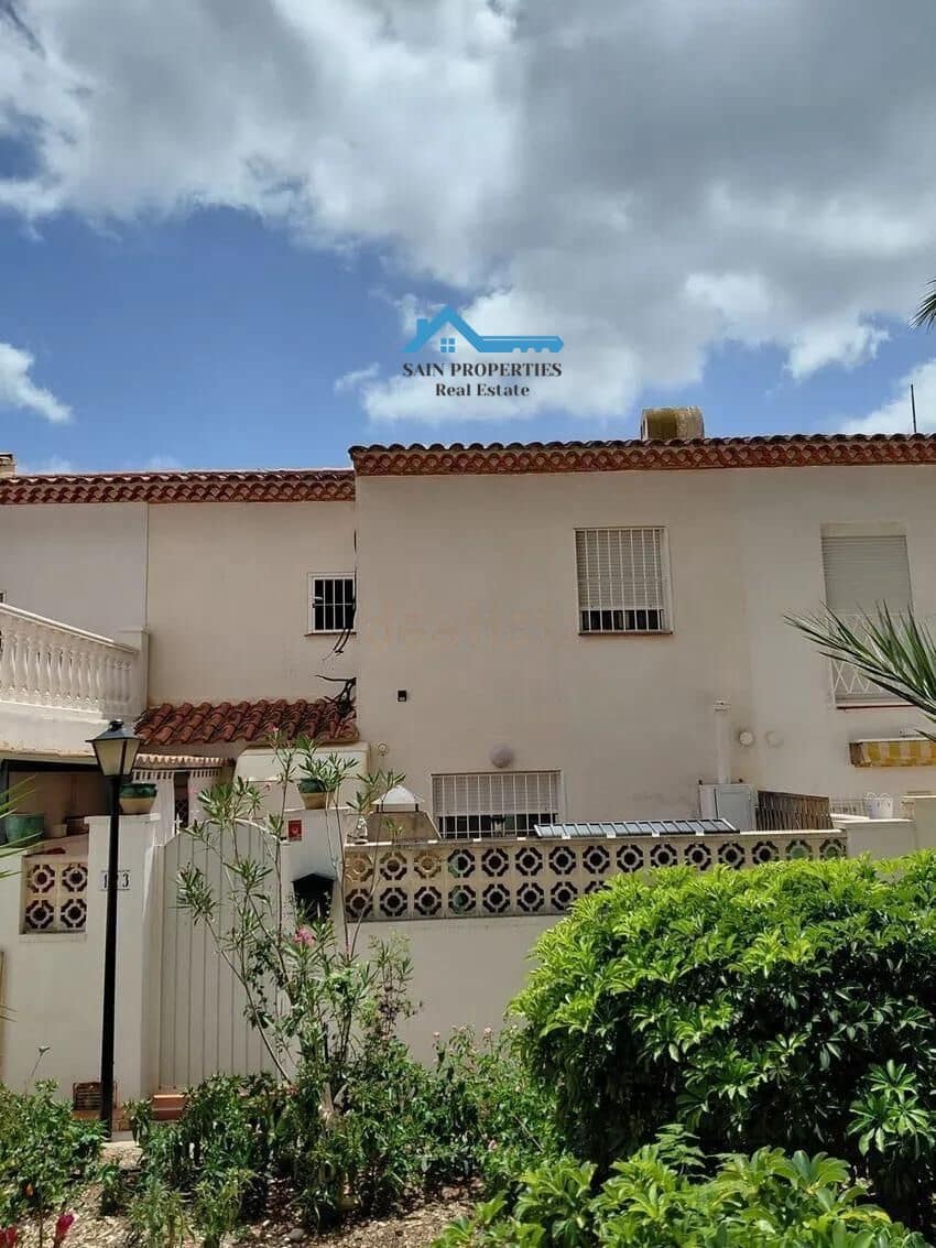 3 sovrum Radhus till salu i La Nucia med pool - 325 000 € (Ref: 9186845)