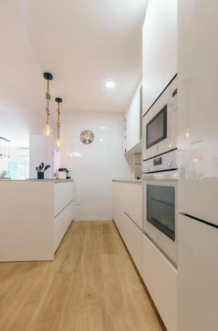 2 bedroom Apartment for sale in Albir, Alfaz del Pi / L'Alfàs del Pi with pool - € 299,000 (Ref: 9204439)