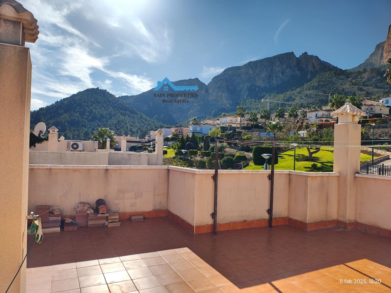 2 bedroom Villa for sale in Polop with pool - € 305,000 (Ref: 9206767)