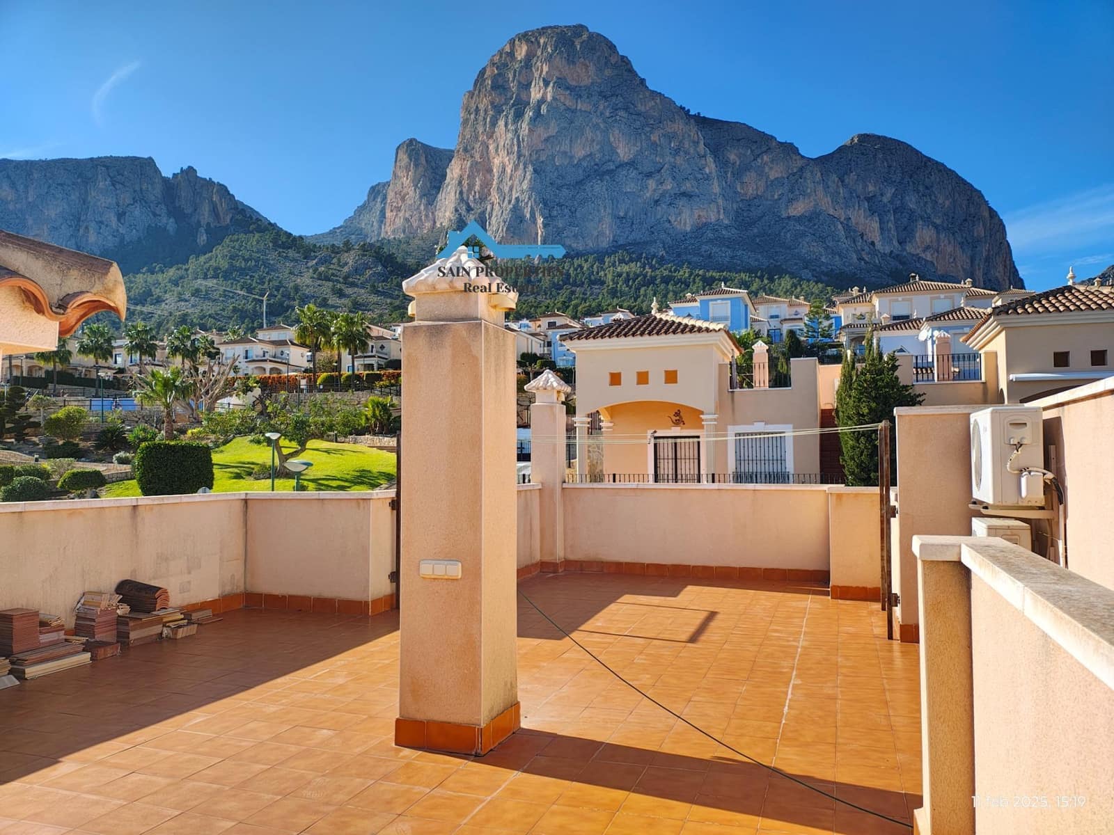 2 bedroom Villa for sale in Polop with pool - € 305,000 (Ref: 9206767)