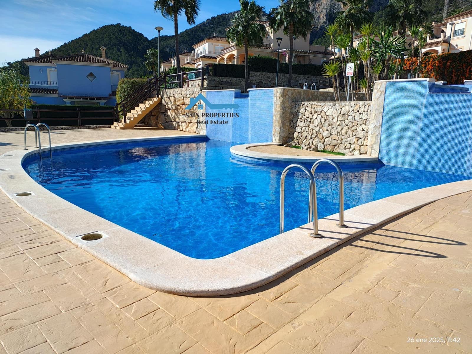 2 bedroom Villa for sale in Polop with pool - € 305,000 (Ref: 9206767)