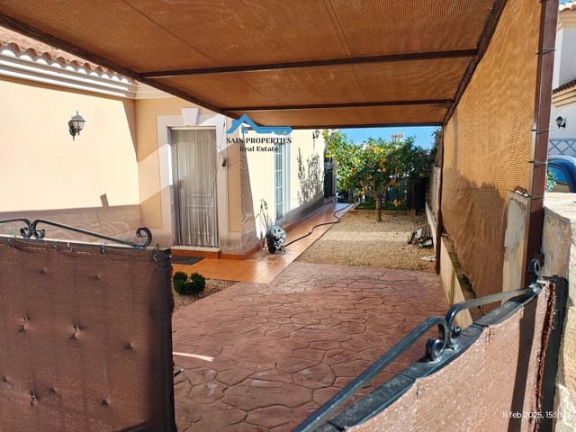 2 bedroom Villa for sale in Polop with pool - € 305,000 (Ref: 9206767)