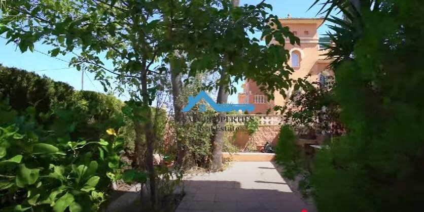 3 bedroom Villa for sale in Albir with pool - € 665,000 (Ref: 9257255)