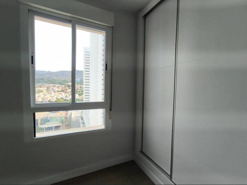 2 sypialnia Apartament na sprzedaż w Benidorm z basenem - 249 000 € (Ref: 9337993)