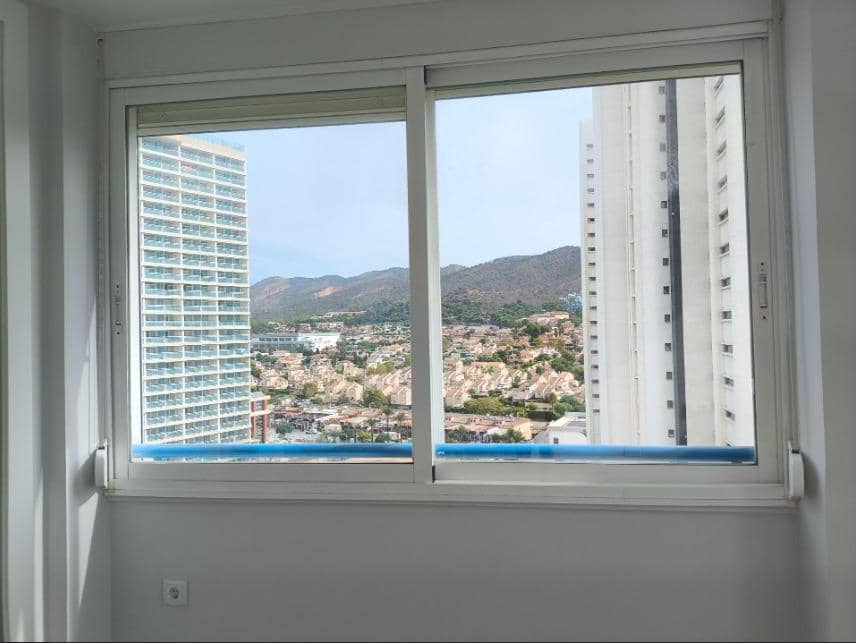 2 sypialnia Apartament na sprzedaż w Benidorm z basenem - 249 000 € (Ref: 9337993)