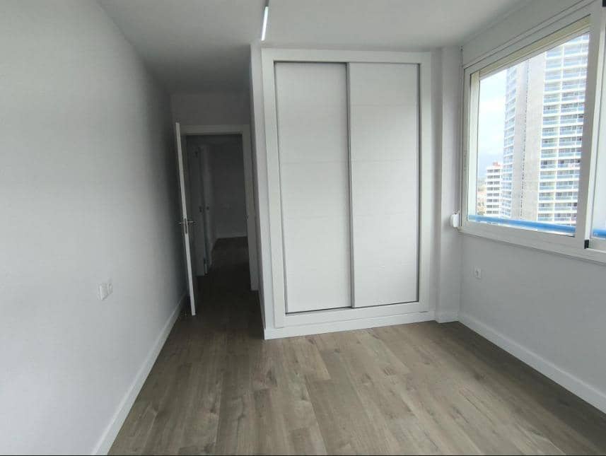 2 sypialnia Apartament na sprzedaż w Benidorm z basenem - 249 000 € (Ref: 9337993)