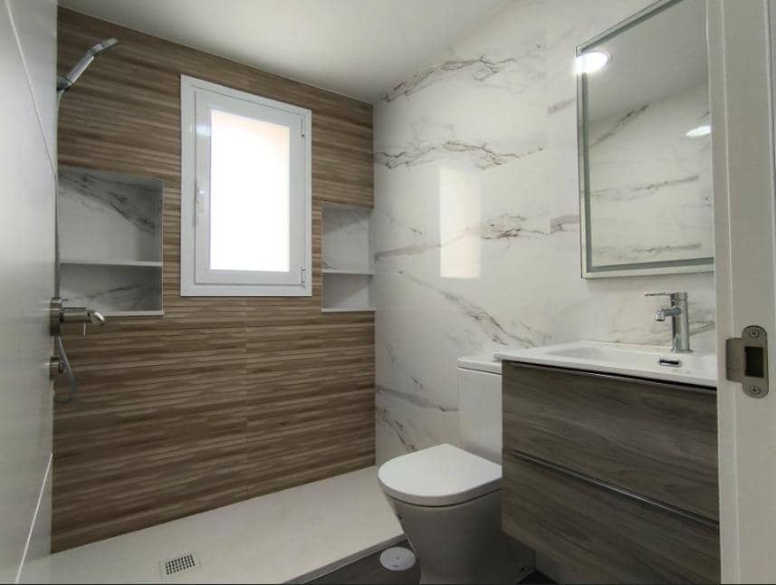 2 sypialnia Apartament na sprzedaż w Benidorm z basenem - 249 000 € (Ref: 9337993)