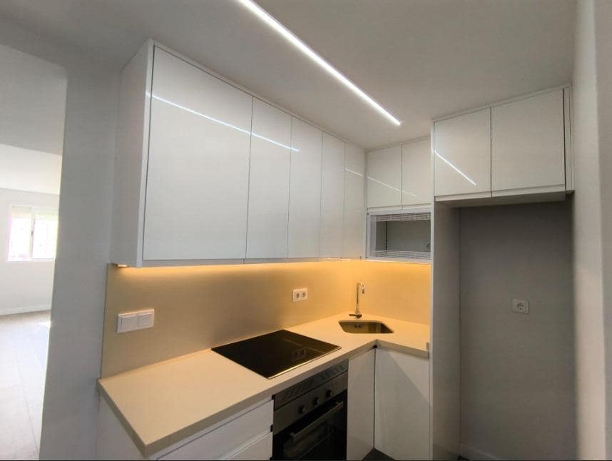 2 sypialnia Apartament na sprzedaż w Benidorm z basenem - 249 000 € (Ref: 9337993)