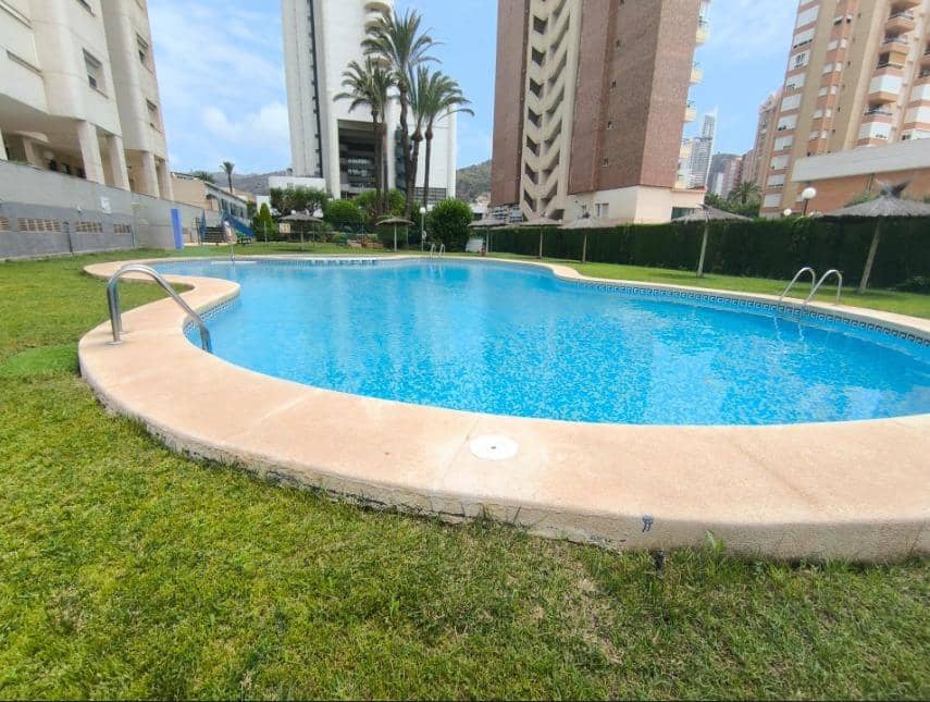 2 sypialnia Apartament na sprzedaż w Benidorm z basenem - 249 000 € (Ref: 9337993)