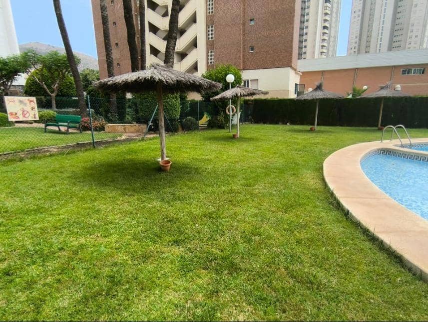 2 sypialnia Apartament na sprzedaż w Benidorm z basenem - 249 000 € (Ref: 9337993)