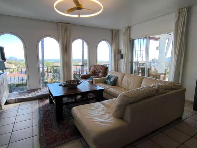 5 sypialnia Willa na sprzedaż w La Nucia z basenem garażem - 690 000 € (Ref: 9344735)