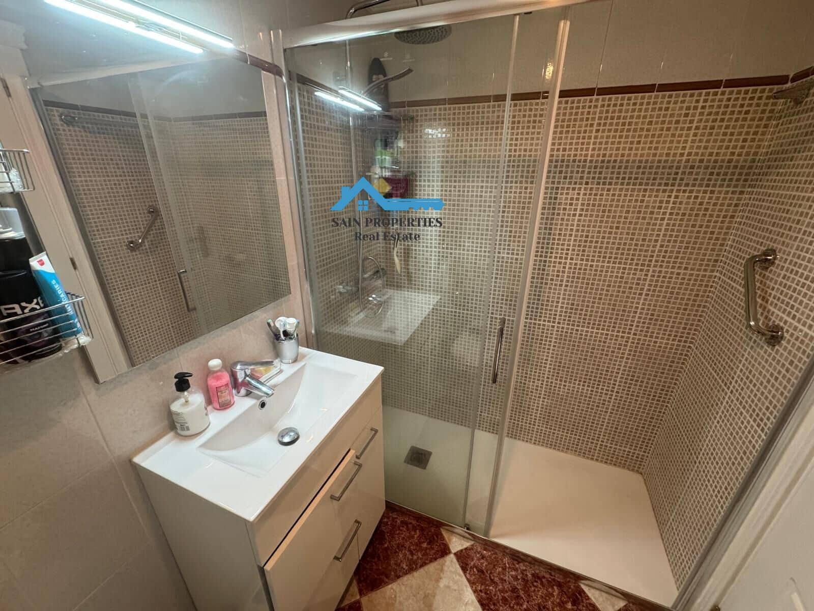 Piso de 2 habitaciones en Cala de Finestrat en venta con piscina - 218.000 € (Ref: 9355810)