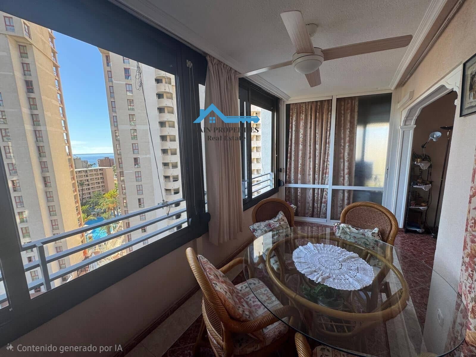 Piso de 2 habitaciones en Cala de Finestrat en venta con piscina - 218.000 € (Ref: 9355810)