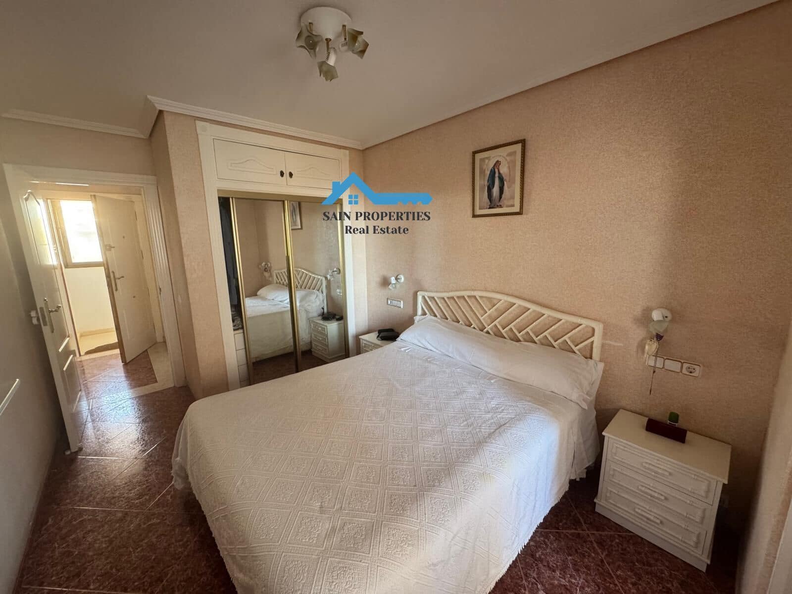 Piso de 2 habitaciones en Cala de Finestrat en venta con piscina - 218.000 € (Ref: 9355810)