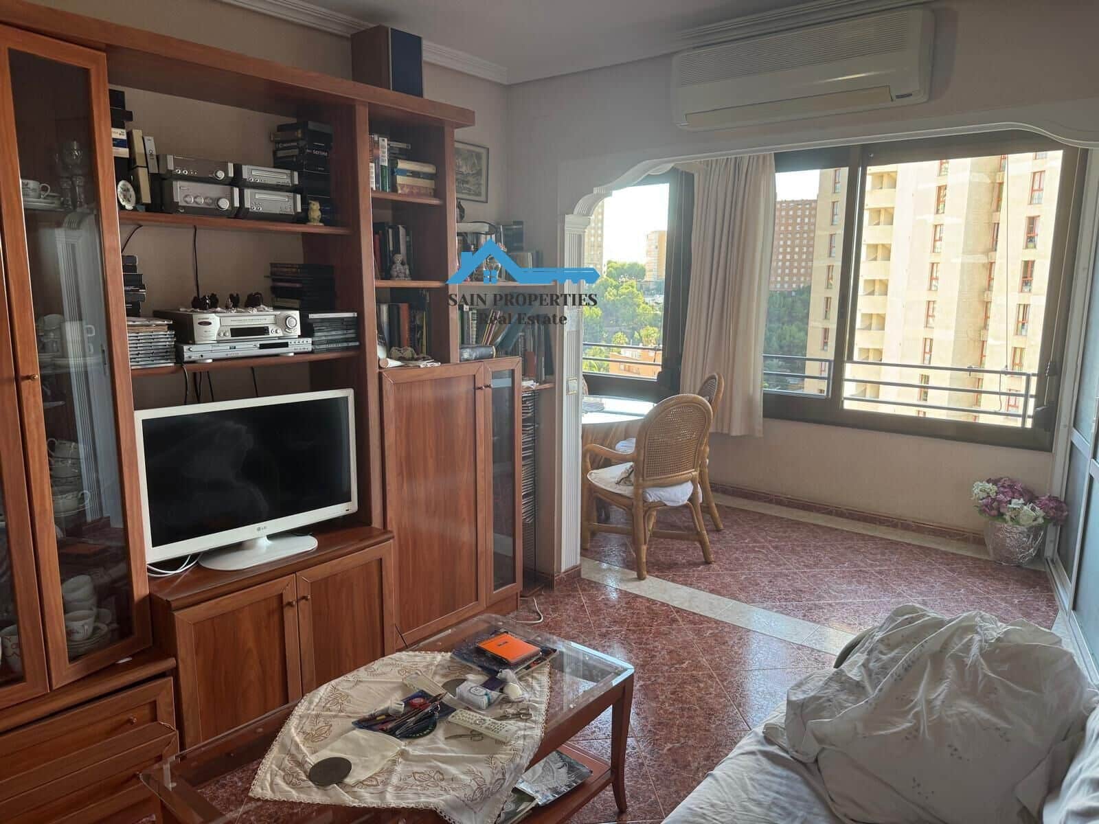Piso de 2 habitaciones en Cala de Finestrat en venta con piscina - 218.000 € (Ref: 9355810)