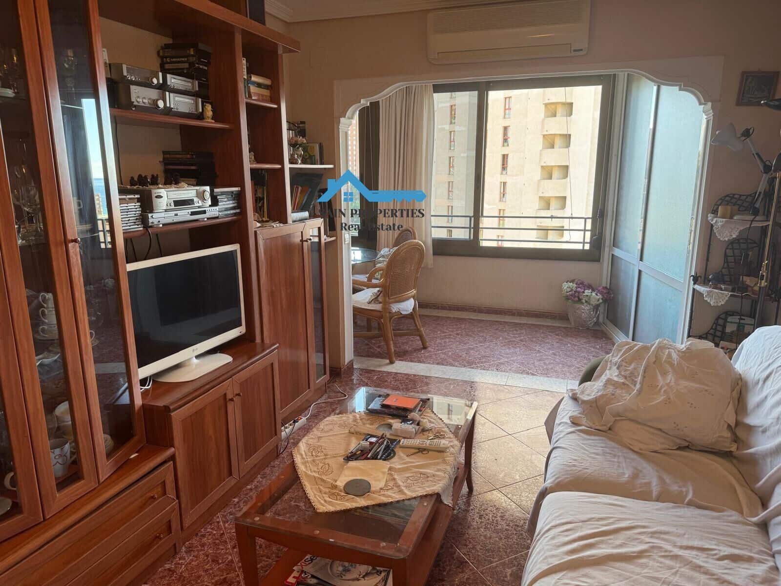 Piso de 2 habitaciones en Cala de Finestrat en venta con piscina - 218.000 € (Ref: 9355810)