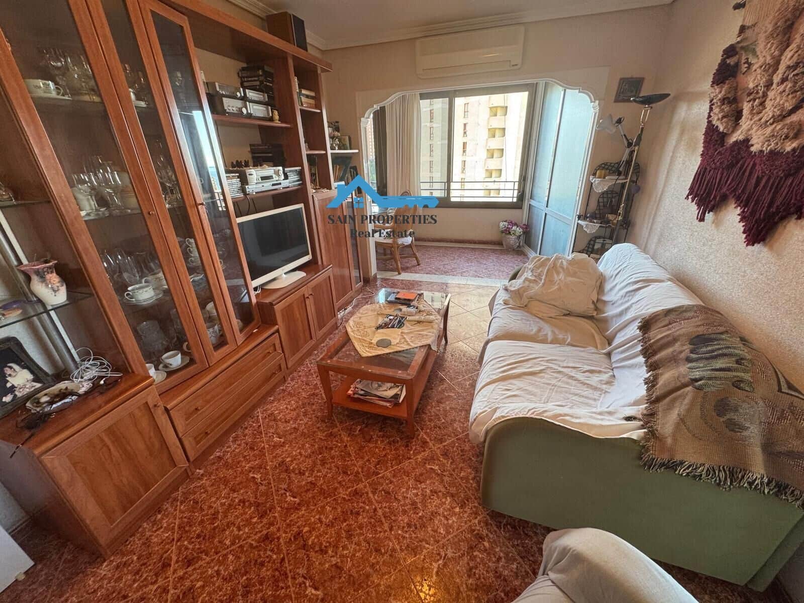 Piso de 2 habitaciones en Cala de Finestrat en venta con piscina - 218.000 € (Ref: 9355810)