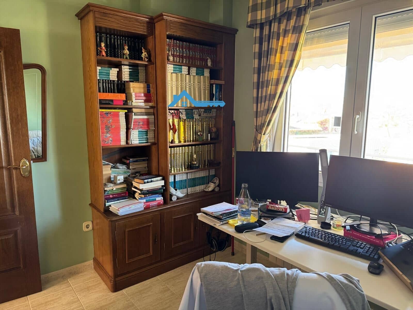 6 soverom Kjedet enebolig til salgs i Benidorm med svømmebasseng - € 460 000 (Ref: 9355812)