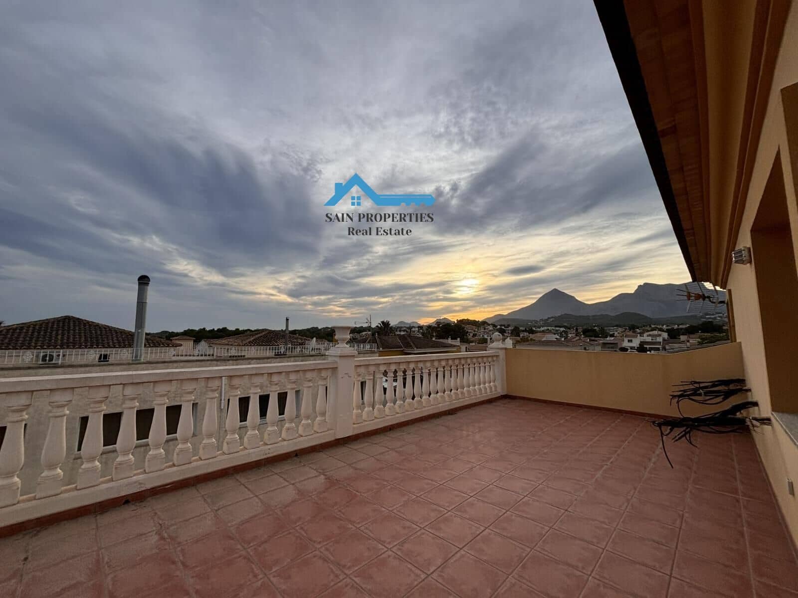 7 camera da letto Villa in vendita in Altea con piscina garage - 950.000 € (Rif: 9356750)