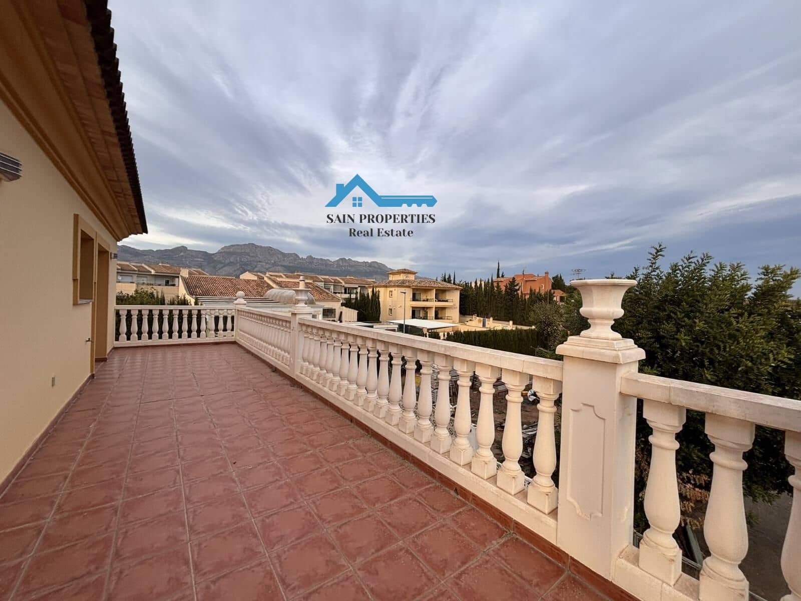 7 camera da letto Villa in vendita in Altea con piscina garage - 950.000 € (Rif: 9356750)