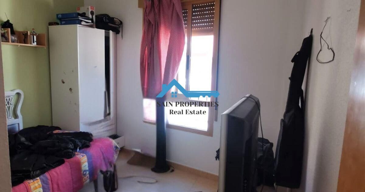 Piso de 2 habitaciones en Chirles en venta - 145.000 € (Ref: 9359548)