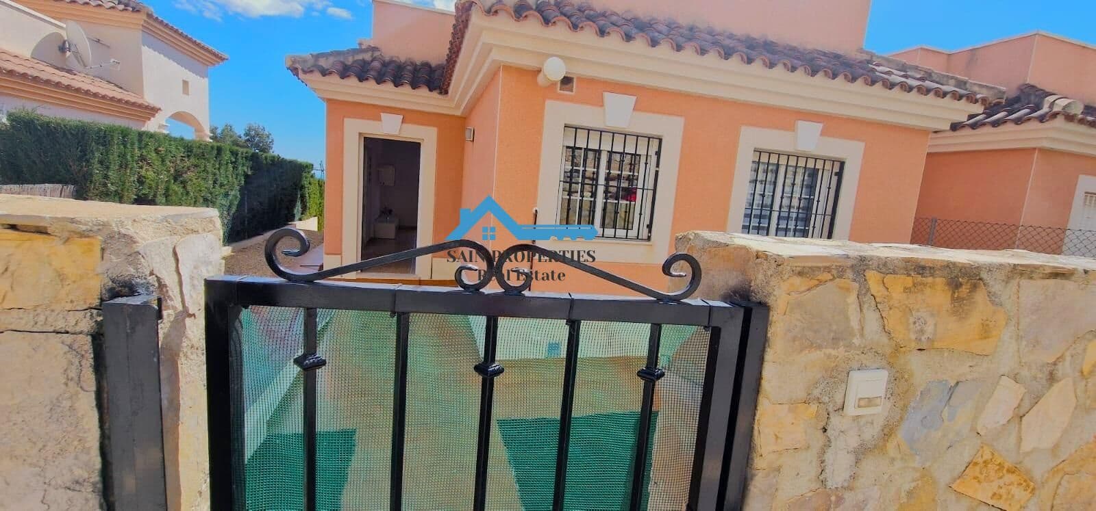 2 bedroom Villa for sale in Polop with pool - € 319,000 (Ref: 9373958)