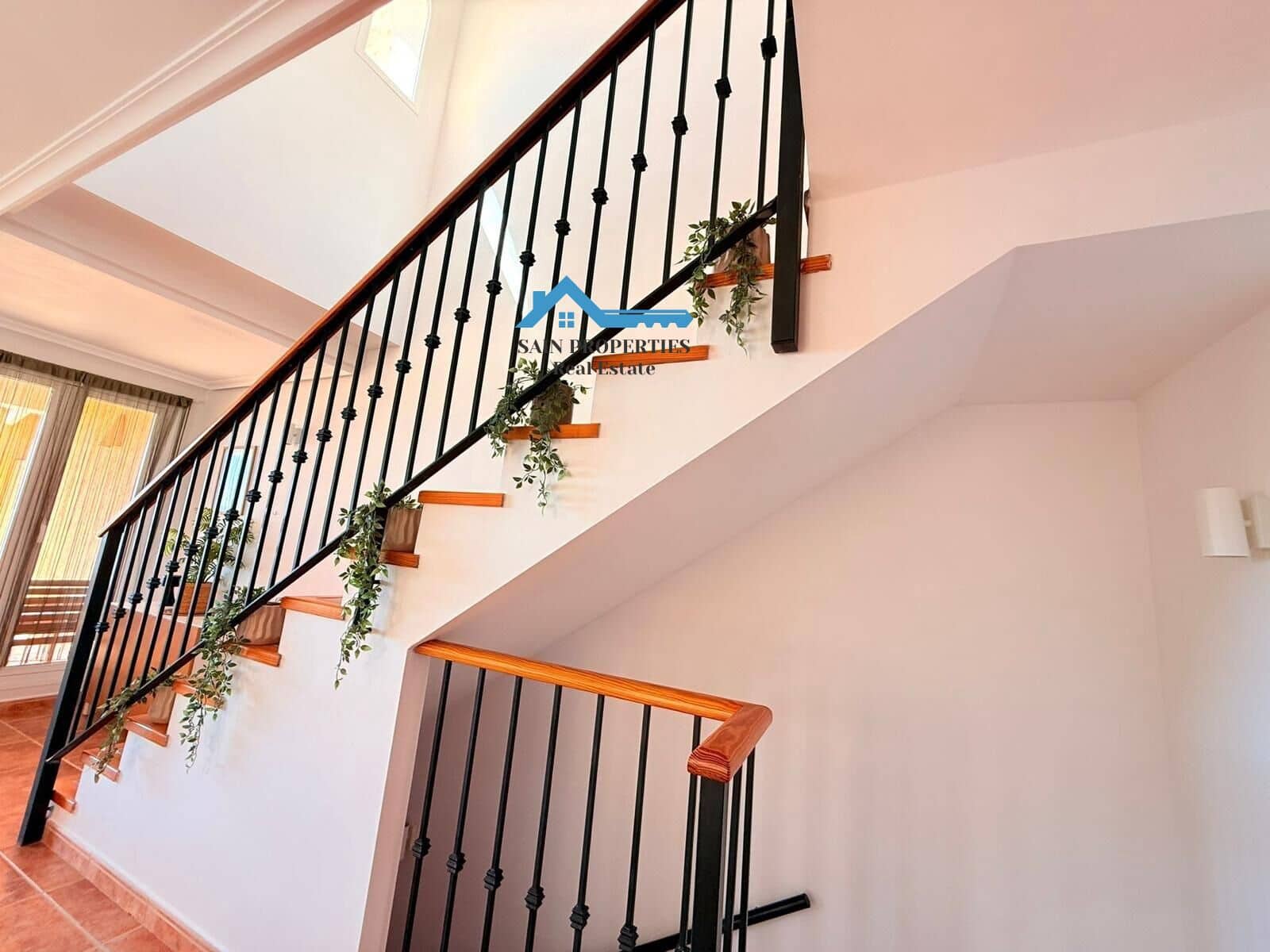 3 slaapkamer Halfvrijstaande villa te koop in Calpe / Calp met zwembad garage - € 420.000 (Ref: 9373959)